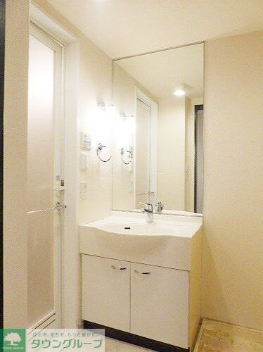 洗面設備　お部屋探しは株式会社　タウンハウジング　までお気軽にお問合…