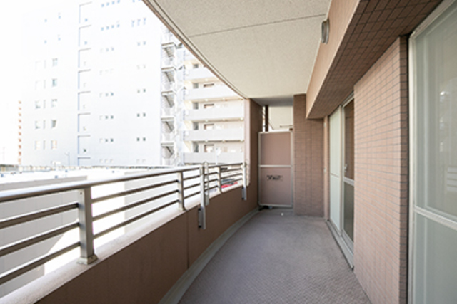 バルコニー　※写真は同タイプ住戸です。