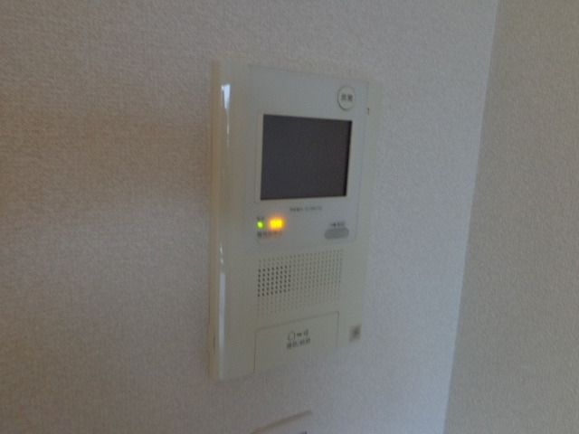 セキュリティ　TVモニター付きインターホン