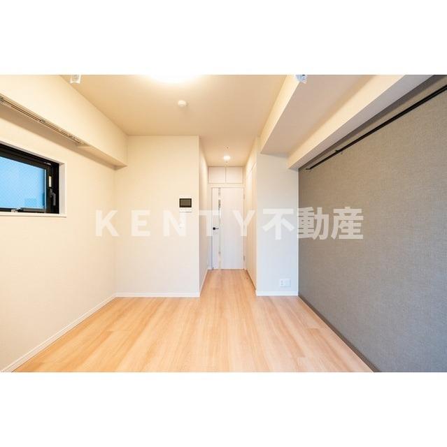 居室・リビング　こちらの居間で趣味の時間をお楽しみください