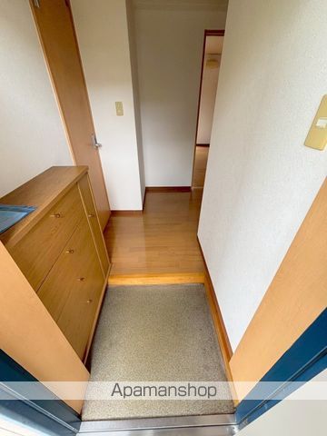 ハイツ江平の玄関写真