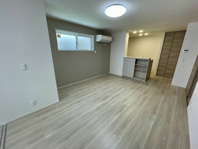 D-ROOM高井田元町の居間写真