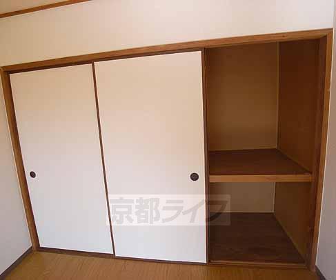 収納　お布団も入る広めの収納