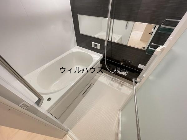 バス・シャワールーム　キレイな浴室！