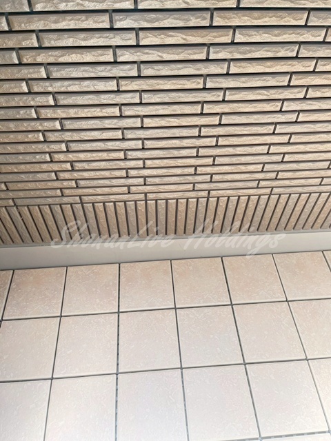 バルコニー　同施工別建物