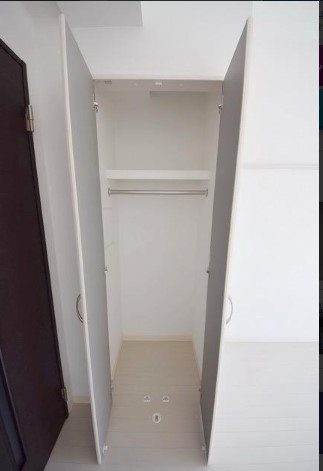 収納　※他の号室の写真になります。