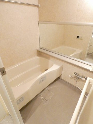 バス・シャワールーム　バス※別部屋参考写真