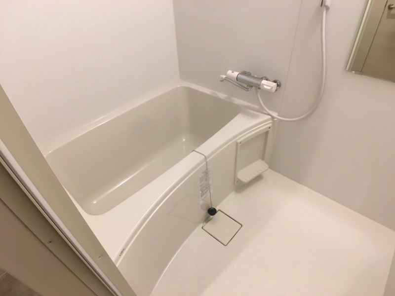 バス・シャワールーム　お風呂になります。一日の疲れを癒してくださいね。