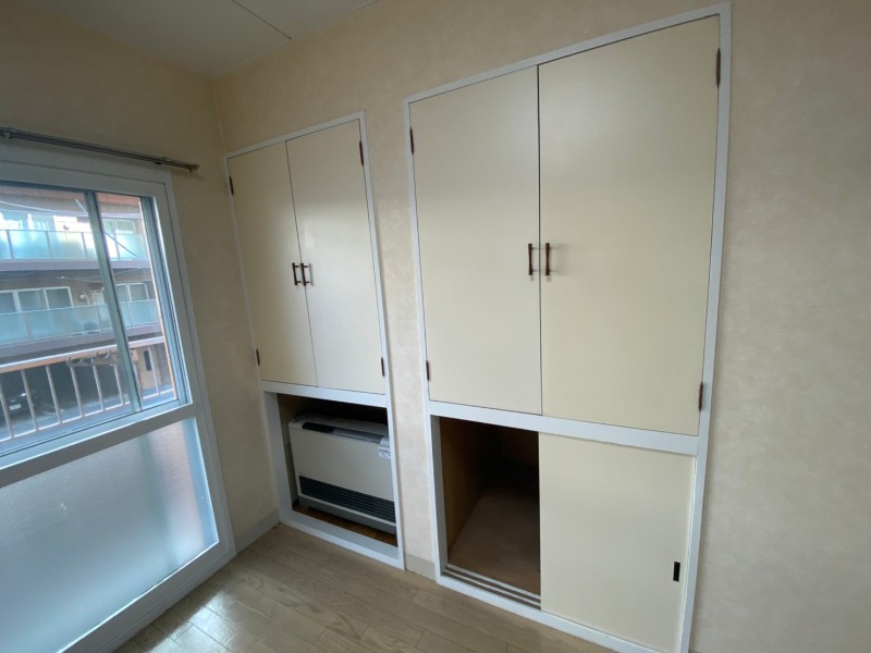 収納　寝室の収納です。部屋がすっきり片付きます。