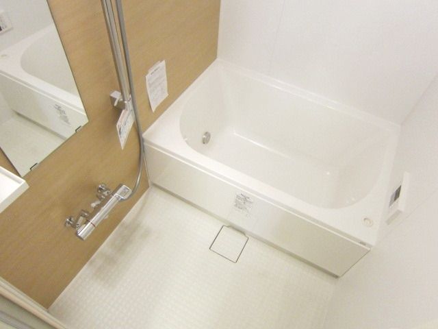 バス・シャワールーム　★お問い合わせはタウンハウジング聖蹟桜ヶ丘店まで★