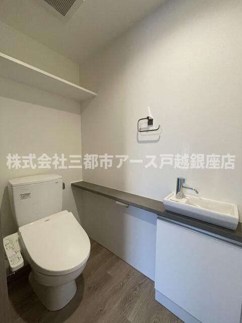 トイレ　ＬＥＧＡＬＡＮＤ西五反田