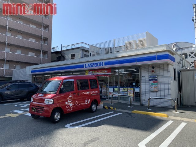 コンビニ　ローソン　尼崎立花町四丁目店（コンビニ）まで200m