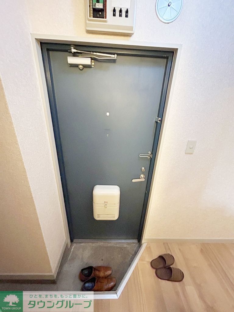 玄関　設備