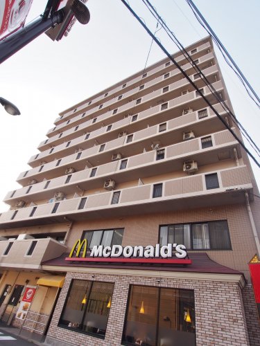 飲食店　マクドナルド 海田店（飲食店）まで718m