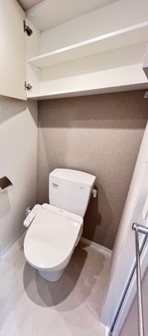 トイレ　※同間取り別室参考写真