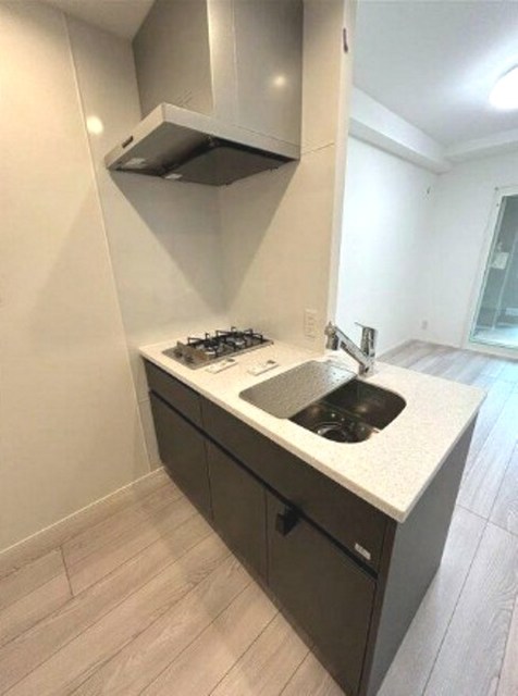 キッチン　参考写真　同物件別部屋