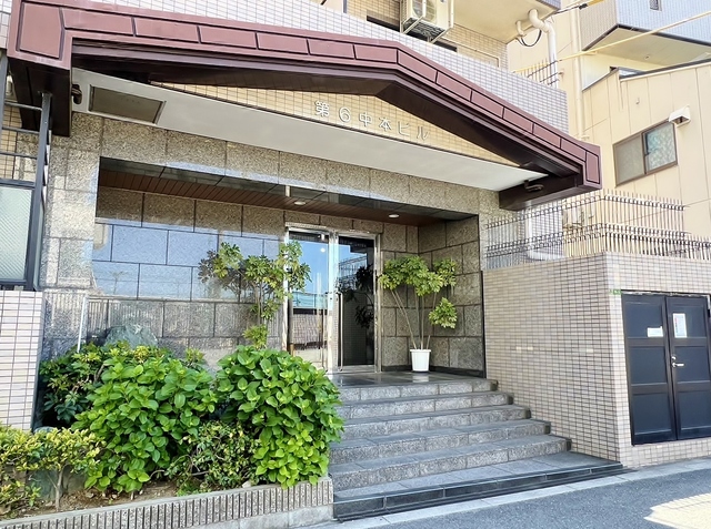 エントランス　オートロック