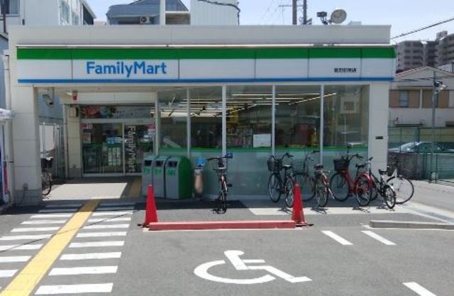 コンビニ　ファミリーマート　鴫野駅南（コンビニ）まで282m