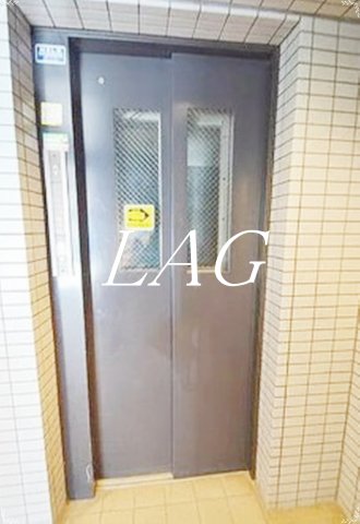 その他共有部分　エレベーター付きです。