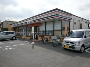 コンビニ　セブンイレブン 世田谷北烏山8丁目店（コンビニ）まで490m