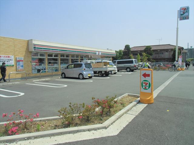 コンビニ　セブンイレブン（コンビニ）まで408m