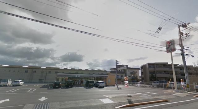 コンビニ　セブンイレブン高松木太町本村店（コンビニ）まで571m
