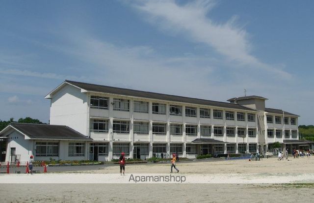 小学校　奈良市立佐保台小学校（小学校）まで795m