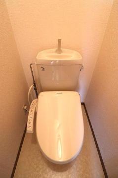 アーク・リヴェールAのトイレ写真