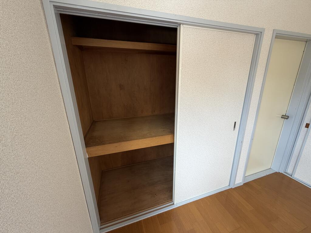 コーポOSAKIの内装写真