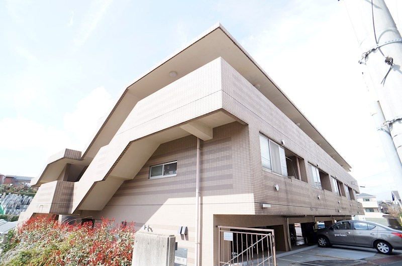 ブルーライン 三ツ沢下町駅 徒歩13分 築33年