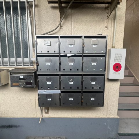 クレミヤマンションの外観写真