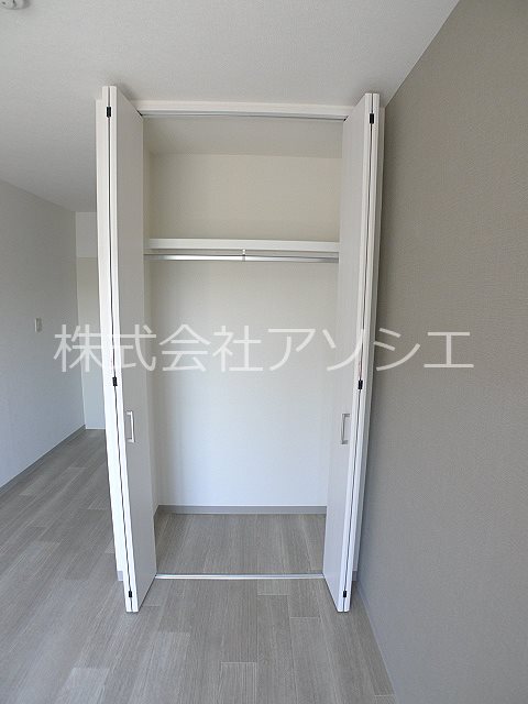 収納　※写真は同間取り別部屋反転タイプです