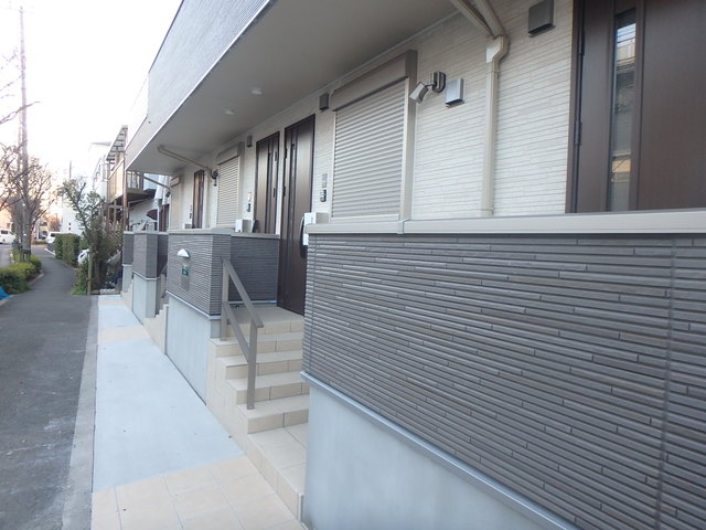 エントランス　戸建て感覚の専有部分