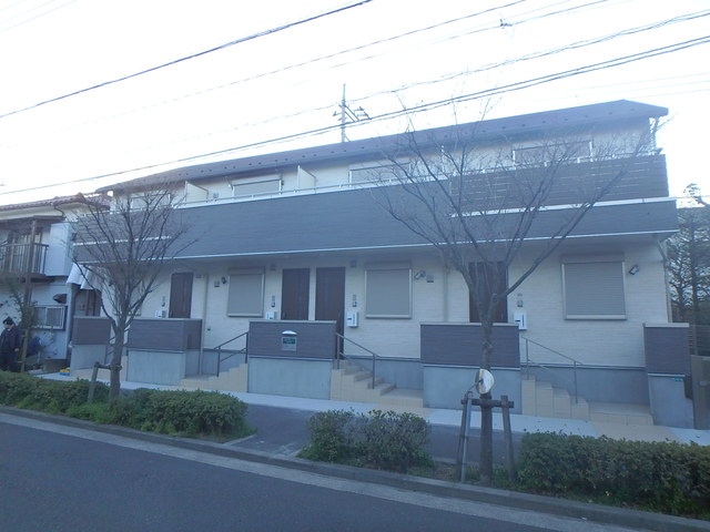 建物外観　モノトーンでお洒落な外観