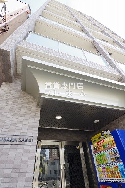 建物外観　鉄骨造のしっかりとした物件！