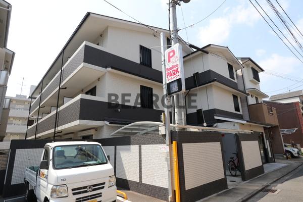 グランレブリー御所西の外観写真