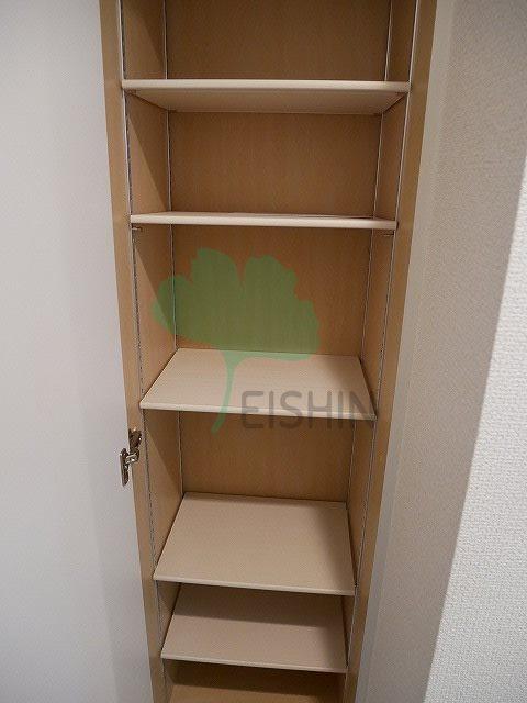 玄関　下駄箱もしっかりついてます！