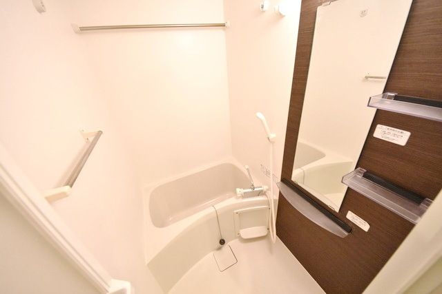 小田急江ノ島線 湘南台駅 徒歩15分 3階建 築11年の風呂写真