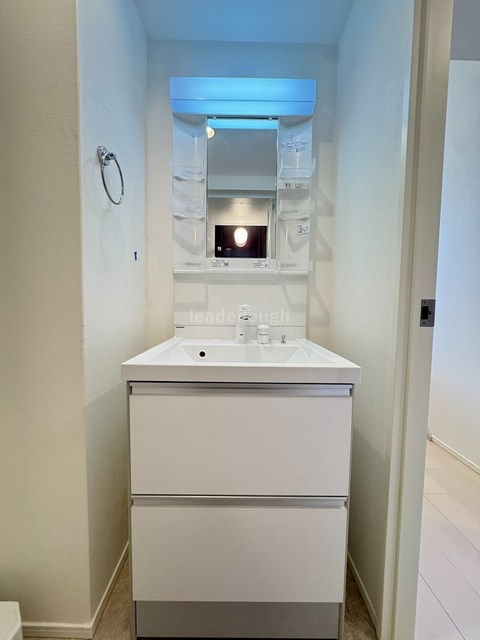 SQUARE WOOD OMIYAの内装写真