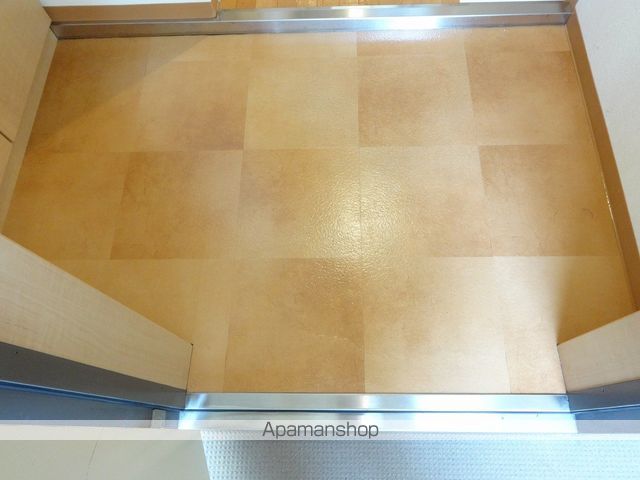 フレンテカルポートの玄関写真
