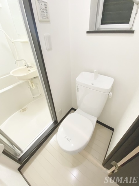 マーチ田端のトイレ写真