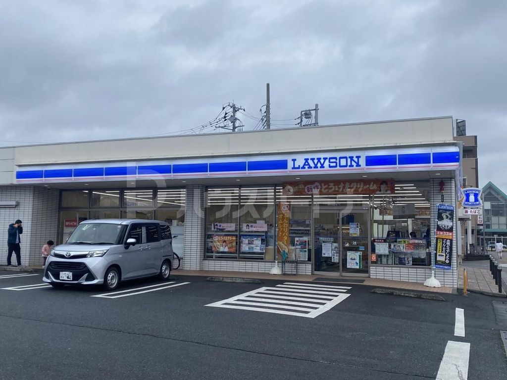 コンビニ　ローソン北上尾店（コンビニ）まで750m
