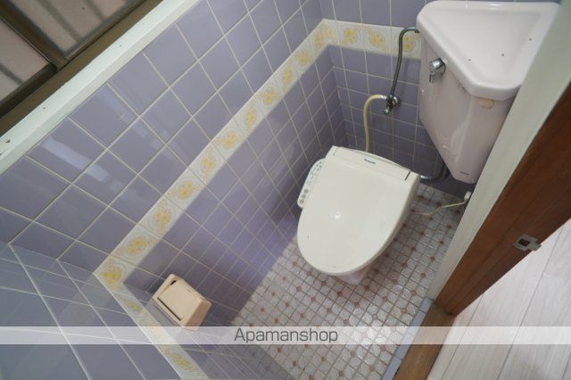 王寺舟戸3丁目戸建のトイレ写真