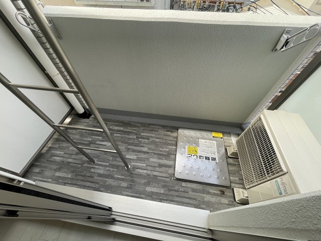 バルコニー　バルコニーがあります