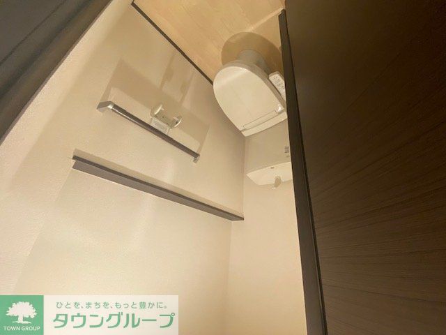 トイレ　温水便座付き