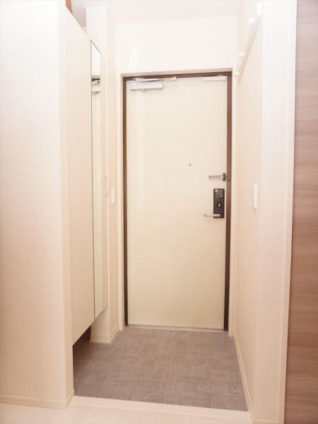 玄関　玄関