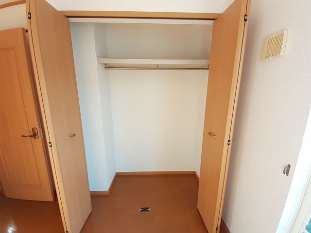 クレスタリアの内装写真