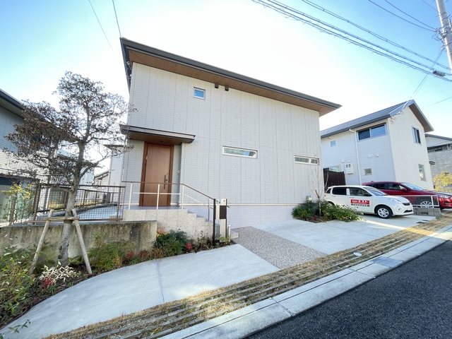 彩都粟生北7丁目戸建の外観写真