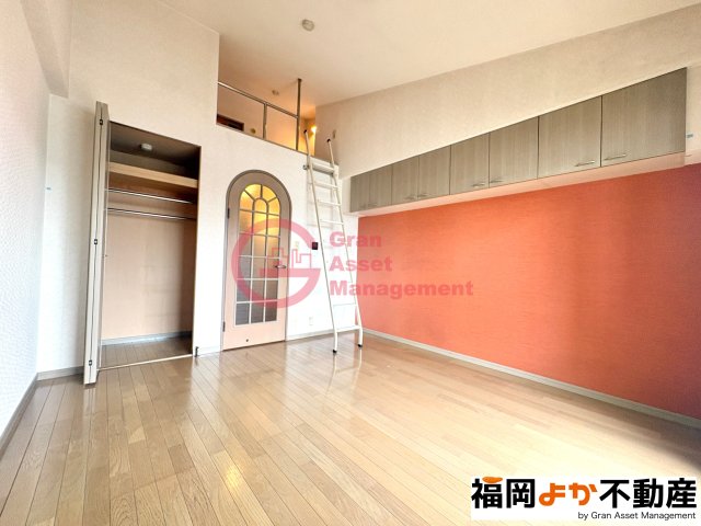 居室・リビング　【福岡よか不動産】こちらのリビングで趣味の時間をお楽しみくだ