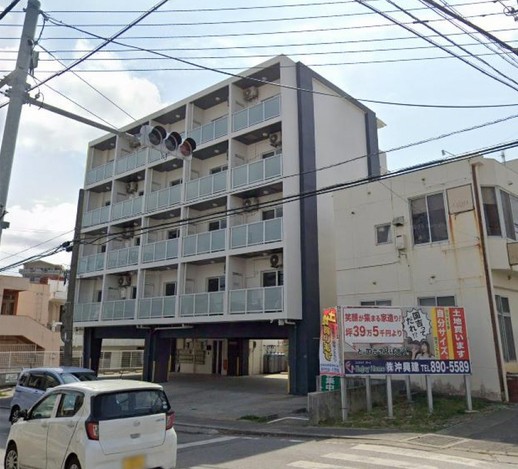 5floorの外観写真